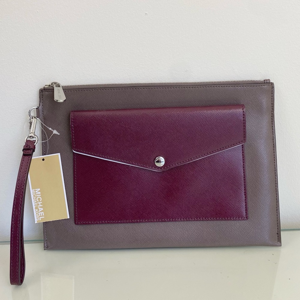 Michael Kors Honey XL zip clutch leather wristlet